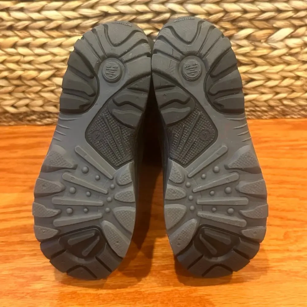 Kamik Waterproof Snow Boots sz 4 Insulated Winter Boots
